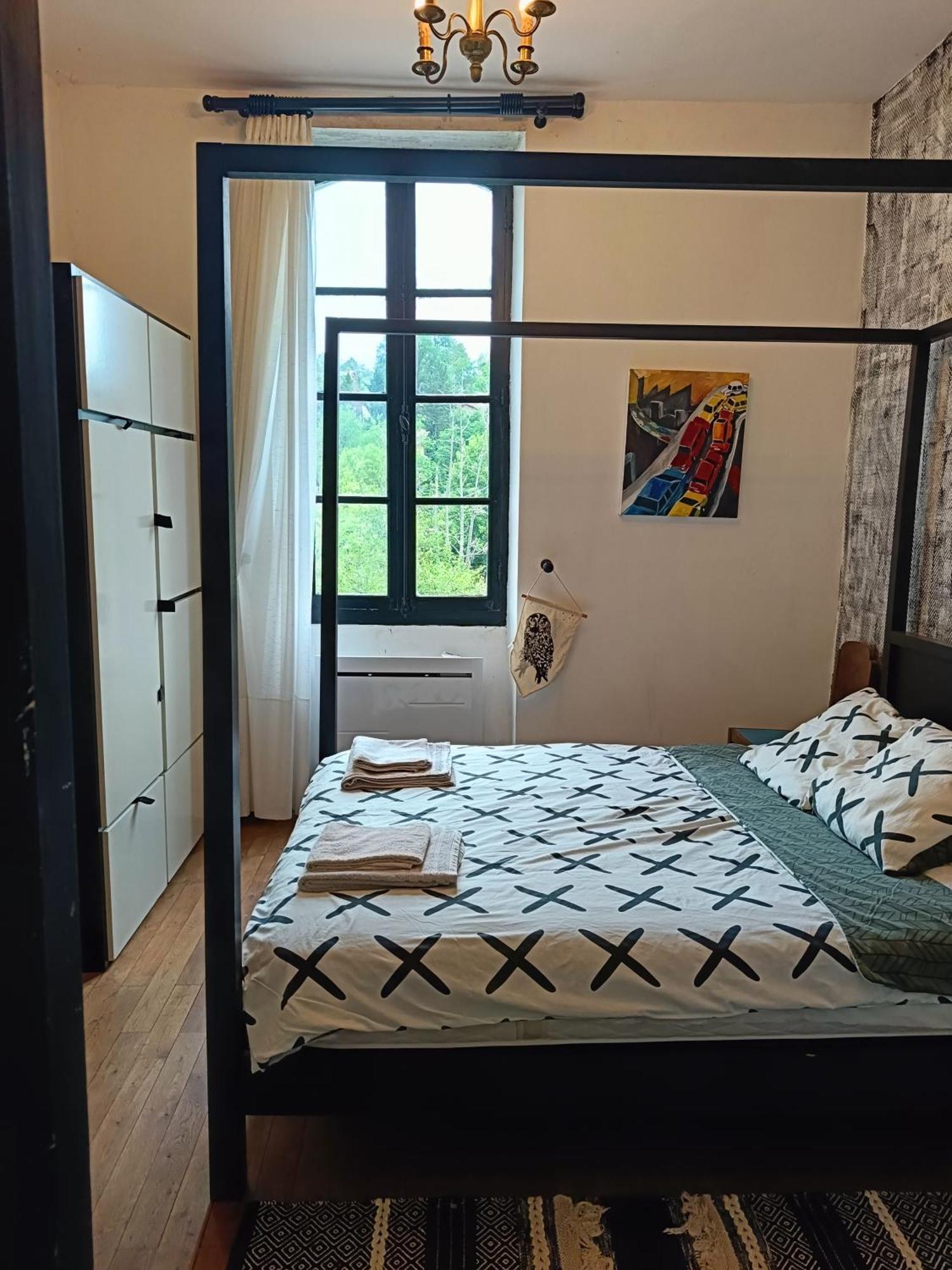 Les Chambres Des Artistes Laguépie Esterno foto