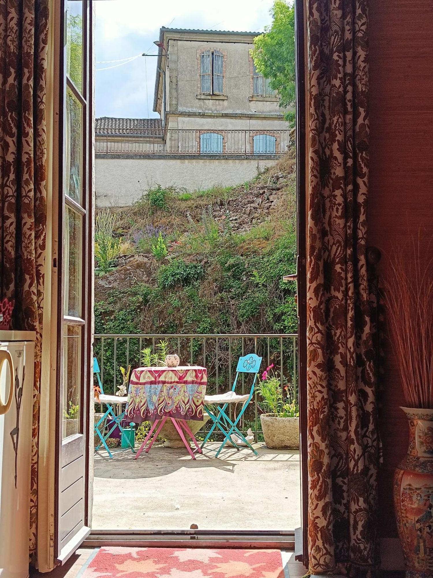 Les Chambres Des Artistes Laguépie Esterno foto