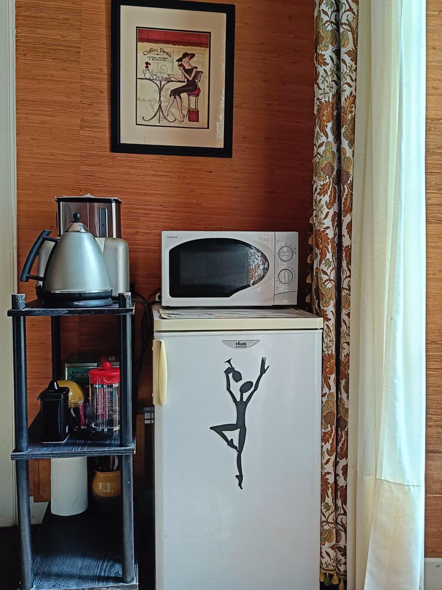 Les Chambres Des Artistes Laguépie Esterno foto